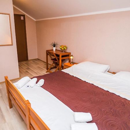 Hotel Vincentinum Novigrad Na Dobri Дуга-Реса Экстерьер фото